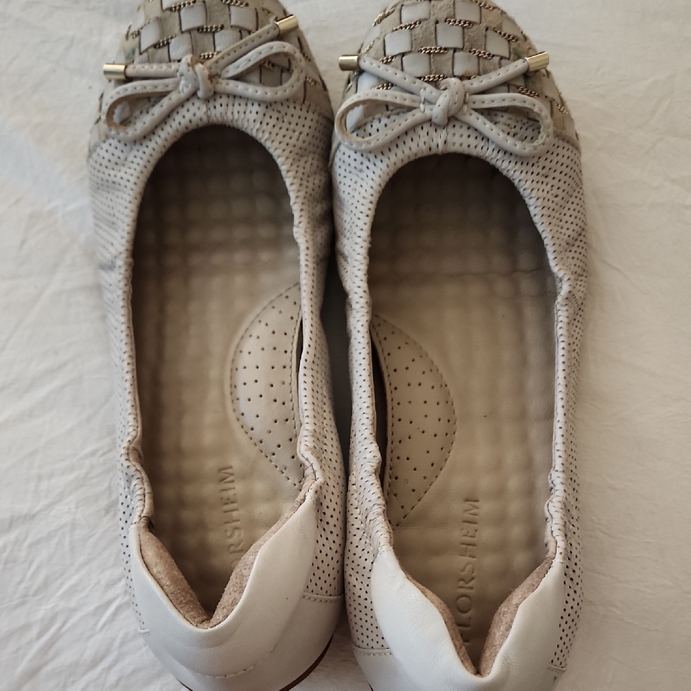 Florsheim Cream Loafers with Braided Texture and Bow